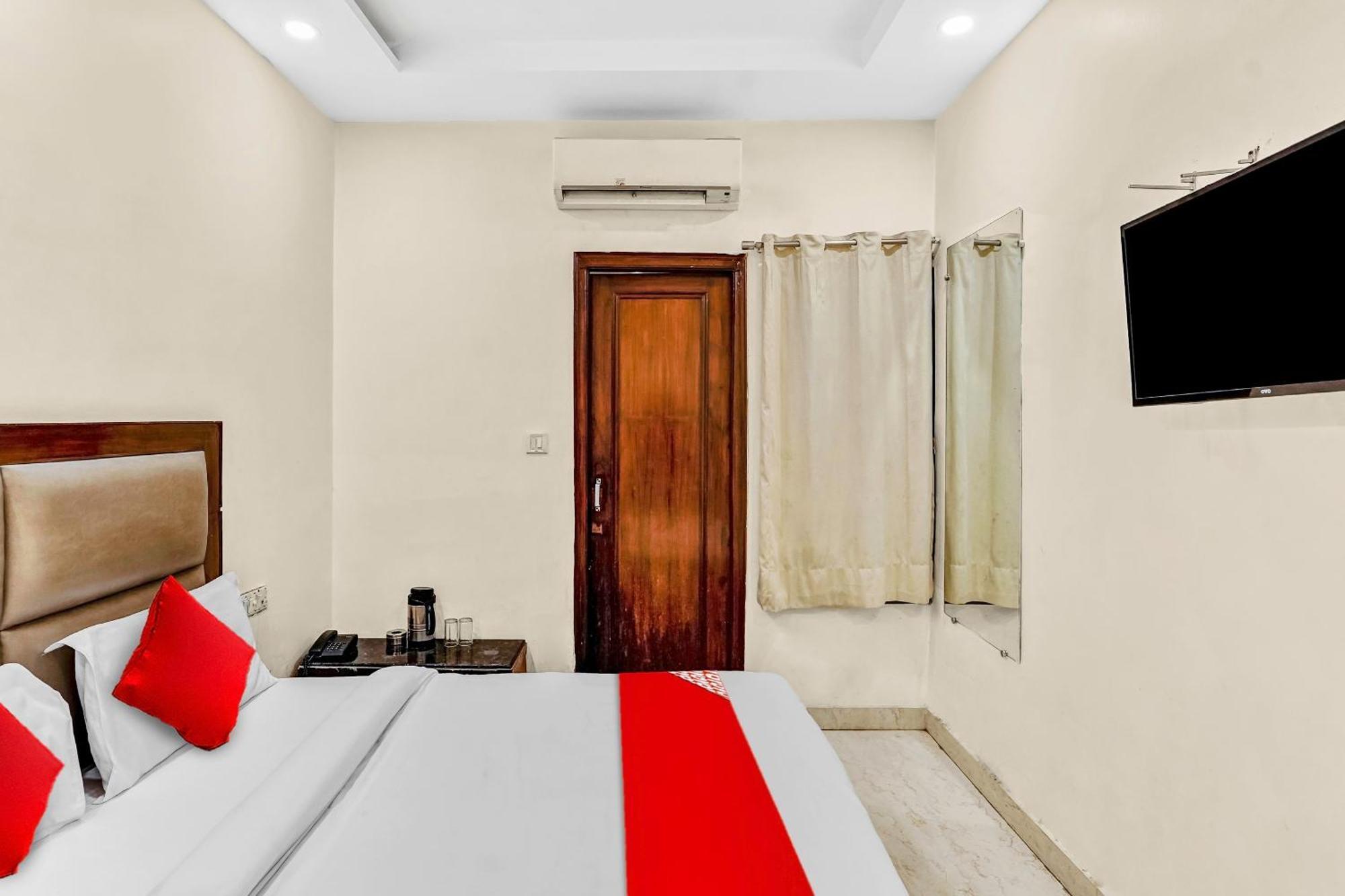 Hotel O Delhi Empire New Delhi Buitenkant foto