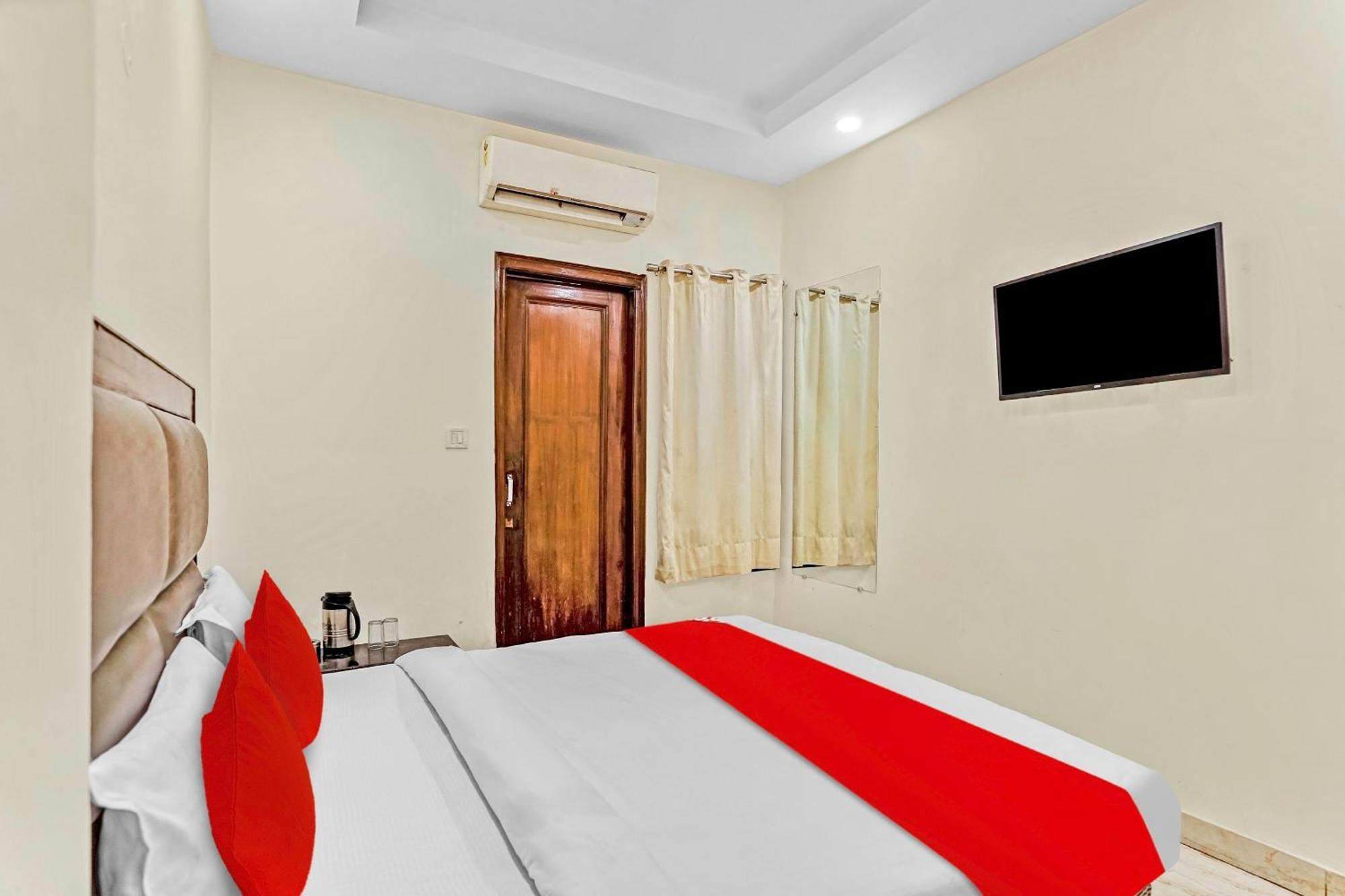 Hotel O Delhi Empire New Delhi Buitenkant foto