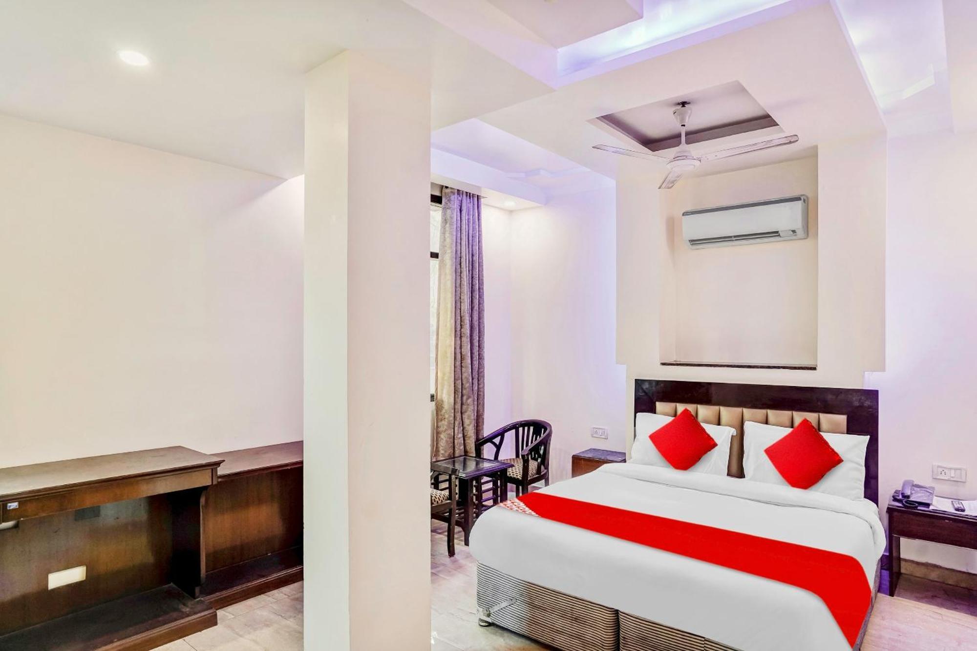 Hotel O Delhi Empire New Delhi Buitenkant foto