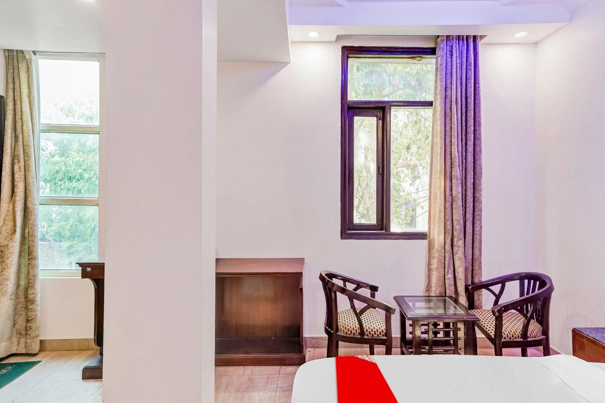 Hotel O Delhi Empire New Delhi Buitenkant foto